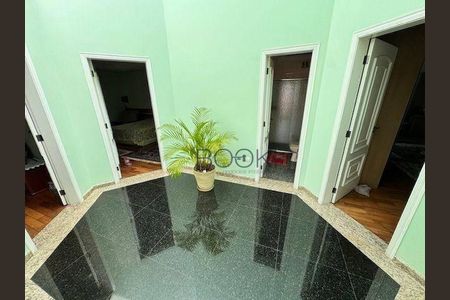 27_photo/94ce5cf7c1.c74d3e0c457d7f23-ATLAS-e2f9ecf3-92e5-4a9c-bbee-50fd6ae3e8c6.jpg de casa para alugar com 4 quartos, 495m² em Vila Alpina, São Paulo