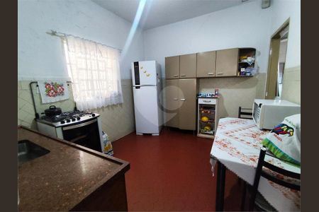 12_photo/94ce5cfa59.59b9fa3339c8dcb8-ATLAS-89dcfc7d-b84d-4407-901e-e0997e7771d6.jpg de casa à venda com 2 quartos, 255m² em Vila California, São Paulo