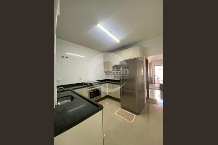 5_photo/94ce5cfbe5.1788552eaf7d05ed-ATLAS-3b3e8a04-90b1-4e9a-9a4a-cf2439e5c64e.jpg de casa à venda com 2 quartos, 70m² em Vila California, São Paulo