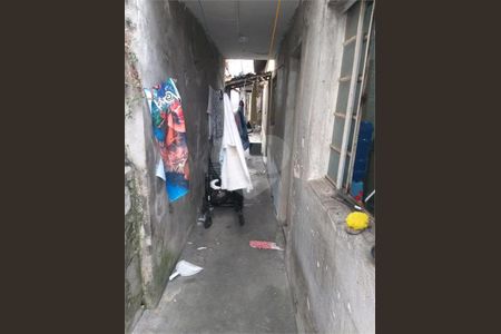 9_photo/94ce5cfca5.e1d2c46bde3eb79c-ATLAS-6c384155-a587-424e-b1c9-05d983f76d6a.jpg de casa à venda com 2 quartos, 150m² em Vila California, São Paulo