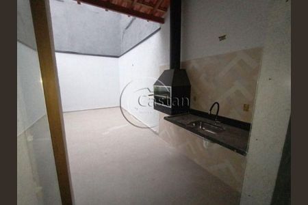 8_photo/94ce5cfd77.8cbbc6e43ead3576-ATLAS-7c9e6282-b5dd-418f-b162-32a11ff3c81c.jpg de casa à venda com 3 quartos, 115m² em Vila California, São Paulo