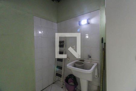 38_photo/94ce5d02ef.c405d9b7cdaa4033-ATLAS-03a9ca60-e3eb-4c74-ba3a-fdb756665fa2.jpg de casa à venda com 3 quartos, 130m² em Sítio da Figueira, São Paulo