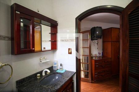 17_photo/94ce5d02f3.a5b61410c387fb0a-ATLAS-0e1915c9-5e50-48da-9cdc-a4eac5f91e9f.jpg de casa à venda com 3 quartos, 299m² em Sítio da Figueira, São Paulo