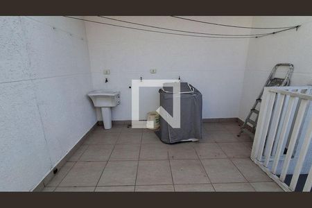 6_photo/94ce5d20d9.11ceba12b51dba80-ATLAS-aaf4db5d-5e88-44ce-9eba-40cf1160cf76.jpg de casa à venda com 3 quartos, 200m² em Santa Paula, São Caetano do Sul