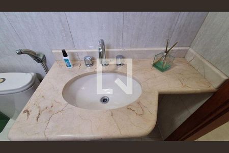 3_photo/94ce5d20d9.11ceba12b51dba80-ATLAS-b0a3b621-bcf5-4a62-9a67-425a8dc844af.jpg de casa à venda com 3 quartos, 200m² em Santa Paula, São Caetano do Sul