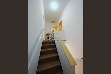 9_photo/94ce5d20d9.526b8d0f117d2dc5-ATLAS-bd104bfb-d91d-4598-9d89-71fdeb267b35.jpg de casa à venda com 3 quartos, 97m² em Santa Paula, São Caetano do Sul