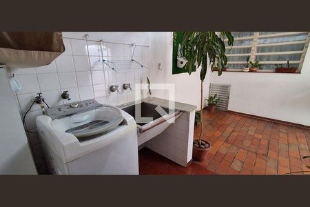 8_photo/94ce5d21af.b9011c6352d0a570-ATLAS-5f2d7a3f-4c03-4c40-b28e-daebf12da51d.jpg de casa à venda com 3 quartos, 200m² em Barcelona, São Caetano do Sul