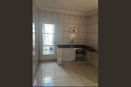 2_photo/94ce5d2633.4e6508f32768ff29-ATLAS-0515f515-0d0b-4893-a070-8bcdead9a84d.jpg de casa à venda com 3 quartos, 186m² em Barcelona, São Caetano do Sul