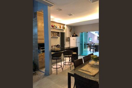 7_photo/94ce5d264f.0a32700d332bd690-ATLAS-9e02c406-866d-4c18-9c2c-64fe8e2667fe.jpg de casa à venda com 3 quartos, 95m² em Barcelona, São Caetano do Sul