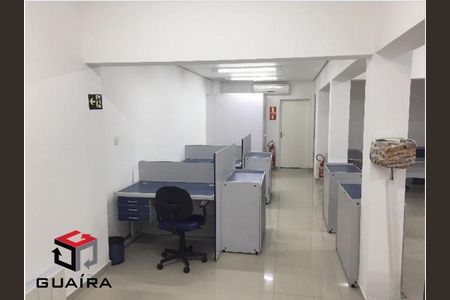 5_photo/94ce5d274b.fc5987373cdbaa4f-ATLAS-5d4bea73-6bea-4d0e-b955-67cad7a3dfd2.jpg de casa para alugar com 1 quarto, 220m² em Barcelona, São Caetano do Sul