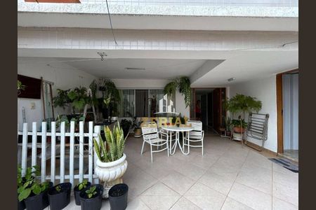 71_photo/94ce5d28e7.b0c9be0884e142d1-ATLAS-289fba78-7f54-41a9-b5bc-931e31af8429.jpg de casa para alugar com 4 quartos, 329m² em Barcelona, São Caetano do Sul