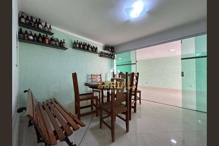 17_photo/94ce5d28e7.b0c9be0884e142d1-ATLAS-60e9f1b8-fee0-4309-9081-4bff52477762.jpg de casa para alugar com 4 quartos, 329m² em Barcelona, São Caetano do Sul