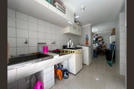 61_photo/94ce5d28e7.b0c9be0884e142d1-ATLAS-697949f1-2c86-4e47-a3a0-9f94aa0977f9.jpg de casa para alugar com 4 quartos, 329m² em Barcelona, São Caetano do Sul