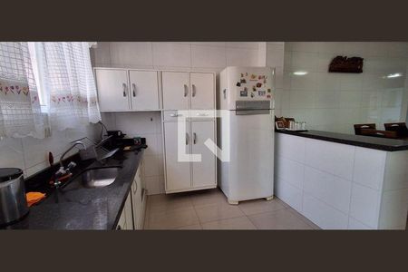 4_photo/94ce5d28fd.4ecd14d874f51e57-ATLAS-32abea7d-e8c2-4d0a-98a7-d9b2465e5504.jpg de casa à venda com 4 quartos, 400m² em Barcelona, São Caetano do Sul