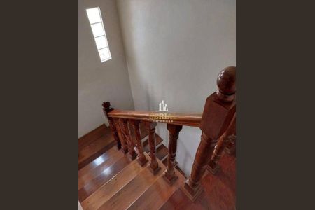 7_photo/94ce5d2b7b.79518a11401aeb31-ATLAS-3f331196-2d8d-402c-b449-aaeead68b29d.jpg de casa à venda com 3 quartos, 230m² em Santa Maria, São Caetano do Sul