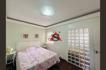 6_photo/94ce5d2e55.2f15d505e37c7ac5-ATLAS-a1994c7a-a84c-4ea3-80ba-cb10c9a517a6.jpg de casa à venda com 4 quartos, 298m² em Barcelona, São Caetano do Sul