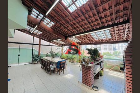 5_photo/94ce5d2e55.2f15d505e37c7ac5-ATLAS-a6b7daf4-eacb-46a6-a422-b7d39e679e09.jpg de casa à venda com 4 quartos, 298m² em Barcelona, São Caetano do Sul