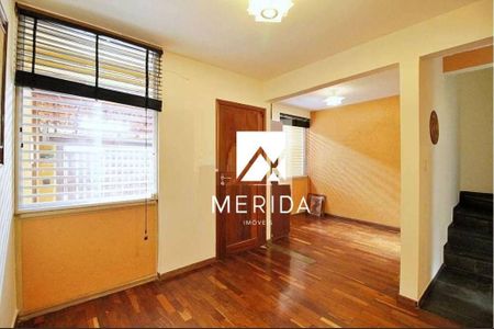 4_photo/94ce5d2e7f.3646814e96fe6265-ATLAS-14f90fc5-ec7e-48a4-98a4-bab4b7ffdb6d.jpg de casa à venda com 3 quartos, 123m² em Campestre, Santo André