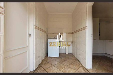 12_photo/94ce5d2ea3.35e43a4f309e4fc6-ATLAS-50594ed7-08a9-47d2-bd2a-a0d9db9df4db.jpg de casa à venda com 3 quartos, 340m² em Barcelona, São Caetano do Sul