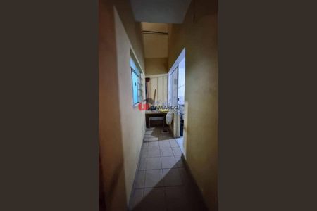 7_photo/94ce5d2ea5.7a37549eceeba21f-ATLAS-1e63cab6-d848-4d4f-a266-913a53108801.jpg de casa à venda com 6 quartos, 177m² em Barcelona, São Caetano do Sul