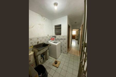 6_photo/94ce5d2eb1.6fe88814f58c8792-ATLAS-5f6fbd3e-8f49-49a0-9b46-f0a00a39e0fd.jpg de casa à venda com 2 quartos, 177m² em Barcelona, São Caetano do Sul