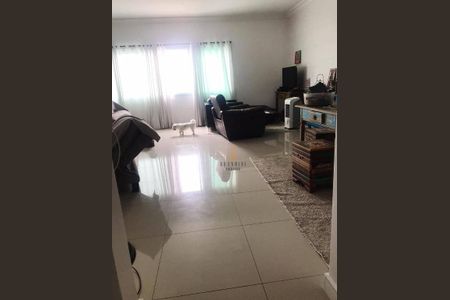 5_photo/94ce5d2ecf.79518a11401aeb31-ATLAS-2704512a-25d2-462e-bc15-ece50ea8fae6.jpg de casa à venda com 3 quartos, 400m² em Barcelona, São Caetano do Sul