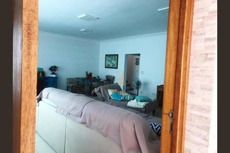 4_photo/94ce5d2ecf.79518a11401aeb31-ATLAS-9a175bfc-d0a2-4caf-8a3d-42e741f370d3.jpg de casa à venda com 3 quartos, 400m² em Barcelona, São Caetano do Sul