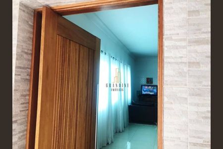 2_photo/94ce5d2ecf.79518a11401aeb31-ATLAS-c76b7962-c3cd-4efd-97b2-a8d9eb2e1f68.jpg de casa à venda com 3 quartos, 400m² em Barcelona, São Caetano do Sul