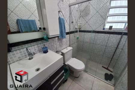 2_photo/94ce5d314d.d9f076d2edbf9077-ATLAS-edfe9af2-ecb3-4e1c-b7ef-f8a03fc6f7ea.jpg de casa à venda com 3 quartos, 213m² em Utinga, Santo André