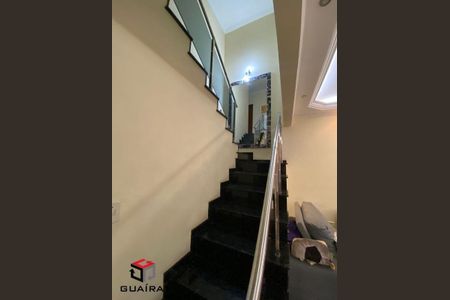 10_photo/94ce5d47c9.d83ba18c48a1246b-ATLAS-80ea4df7-6c9d-4fbe-997b-16b0aa0d62f3.jpg de casa para alugar com 3 quartos, 200m² em Utinga, Santo André