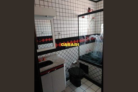 14_photo/94ce5d4925.98cf39ec7952f033-ATLAS-2e23839e-c10a-4e30-97ba-897bff0e1ab5.jpg de casa para alugar com 4 quartos, 300m² em Utinga, Santo André