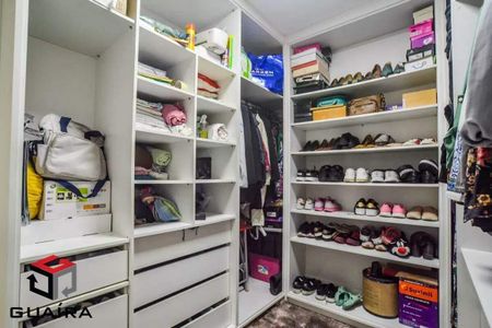 8_photo/94ce5d4a81.46ae6cbe0761d4fa-ATLAS-3428122f-2585-4234-875a-a6a00f7fe59e.jpg de apartamento para alugar com 3 quartos, 197m² em Vila Metalúrgica, Santo André