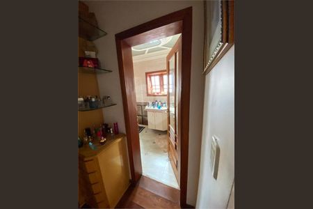 29_photo/94ce5d4bcb.912bb953107d94de-ATLAS-6b9a0757-f249-4a84-9819-df8a4cb21fb7.jpg de casa para alugar com 4 quartos, 270m² em Vila Metalúrgica, Santo André