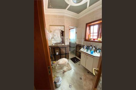 35_photo/94ce5d4bcb.912bb953107d94de-ATLAS-7f51367b-416e-49ef-89d9-794c9f8542b4.jpg de casa para alugar com 4 quartos, 270m² em Vila Metalúrgica, Santo André