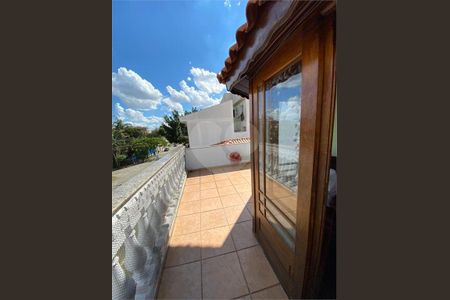 63_photo/94ce5d4bcb.912bb953107d94de-ATLAS-8a88eb42-eaf8-42ac-98e9-6bf7ffff2e1e.jpg de casa para alugar com 4 quartos, 270m² em Vila Metalúrgica, Santo André