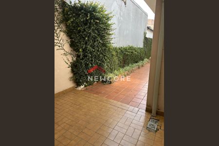 11_photo/94ce5d4beb.93b8fa184532727f-ATLAS-ae5051df-7386-4e50-8c79-b44b7dc4b452.jpg de casa para alugar com 1 quarto, 28m² em Vila Metalúrgica, Santo André