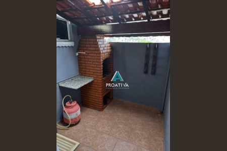 9_photo/94ce5d557f.b0f8868573f934b9-ATLAS-1da5408d-71ad-4cd4-b85e-1d386d034b0a.jpg de casa à venda com 2 quartos, 68m² em Jardim Utinga, Santo André