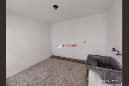 10_photo/94ce5f0a37.9b166da1413e5342-ATLAS-9b9cc7a3-1d7a-4713-a757-8d7bc81542c2.jpg de casa para alugar com 2 quartos, 105m² em Vila Zamataro, Guarulhos
