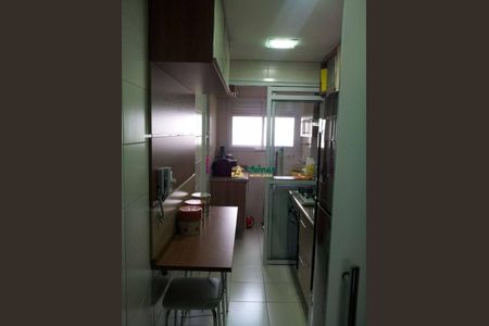 6_photo/94ce5f0ab1.338b7aad735dea5f-ATLAS-d072b8f7-846a-4764-abff-252bc6c9a9aa.jpg de apartamento para alugar com 3 quartos, 64m² em Ponte Grande, Guarulhos