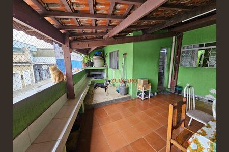 3_photo/94ce5f743b.04f4efb4ec0e2ec3-ATLAS-56d6b79d-e12a-42fe-8d4d-f10bab94f988.jpg de casa à venda com 5 quartos, 136m² em Jardim Munhoz, Guarulhos