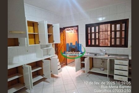 2_photo/94ce5f7445.f38e38137a2159e3-ATLAS-36a65e3a-8261-49b5-b287-2eecb5f107f1.jpg de casa à venda com 2 quartos, 80m² em Jardim Munhoz, Guarulhos