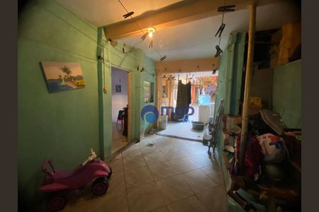 5_photo/94ce5f75b9.83c5fb1f758daeee-ATLAS-a347b2f5-15ae-4ed6-a014-9aaf62b6b35f.jpg de casa à venda com 2 quartos, 180m² em Jardim Munhoz, Guarulhos