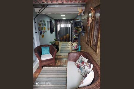 7_photo/94ce5f75bf.ec7180ed9404f823-ATLAS-2c757402-df85-42db-b7b2-a3064456fca4.jpg de casa à venda com 3 quartos, 342m² em Jardim Munhoz, Guarulhos