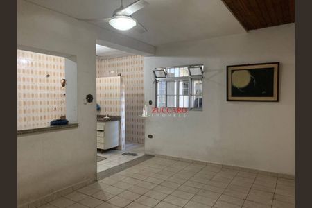 6_photo/94ce5f761b.76b7fa64aa864425-ATLAS-55a8d605-fce6-40fa-933f-7d24d4dfe70e.jpg de casa à venda com 2 quartos, 154m² em Jardim Munhoz, Guarulhos