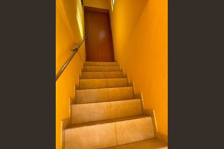 10_photo/94ce5f7741.7a37549eceeba21f-ATLAS-b044aca8-b6cd-4839-8016-5b970525064d.jpg de casa à venda com 5 quartos, 225m² em Jardim Munhoz, Guarulhos