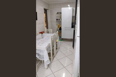 8_photo/94ce5f805b.5d0864df319e2ef9-ATLAS-6c59643b-2c90-4b3a-bedb-60fc673ddc5f.jpg de casa à venda com 2 quartos, 125m² em Vila Itapegica, Guarulhos