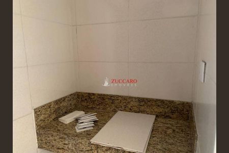 11_photo/94ce5f8577.6e2b5af78f5323dd-ATLAS-1cd8cbe7-75d3-4db5-b9c0-2141043f2b86.jpg de casa para alugar com 2 quartos, 140m² em Vila Endres, Guarulhos