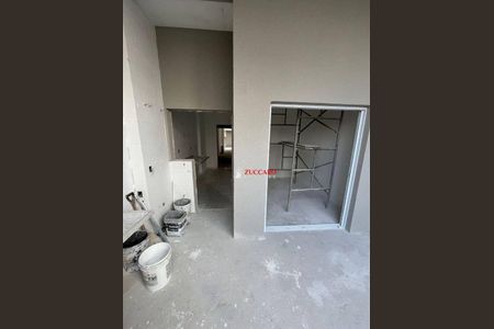 4_photo/94ce5f85ef.2d1e360b65e52754-ATLAS-76109900-b3d2-4e4b-8896-40aedd6bf5ac.jpg de kitnet/studio à venda com 1 quarto, 30m² em Vila Antonieta, Guarulhos