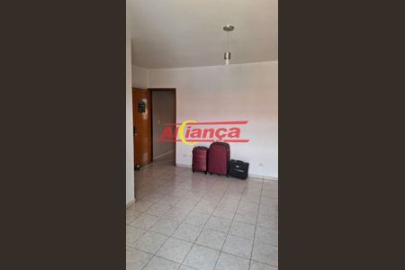 5_photo/94ce5f8745.8f3f2a47dd94676f-ATLAS-52a88007-b459-4aa8-a8d4-4798b96f66dc.jpg de casa de condomínio à venda com 2 quartos, 131m² em Vila Sao Joao, Guarulhos