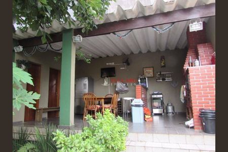 1_photo/94ce5f88f3.013a08b65df63c4c-ATLAS-5c3e8b2f-05ca-4355-870d-a8c7a71ad1d2.jpg de casa à venda com 3 quartos, 186m² em Vila Augusta, Guarulhos